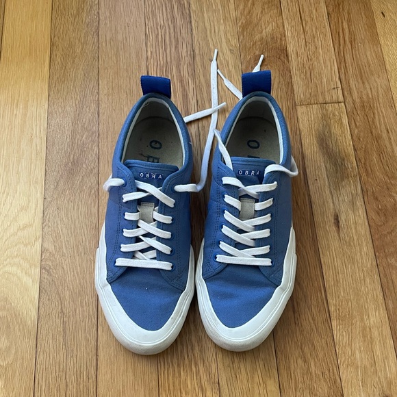 Obra 24 Canvas Low Wrap Toe Sneakers In 